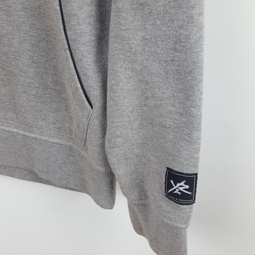 Young & Reckless Crew Neck - Picture 7 of 7